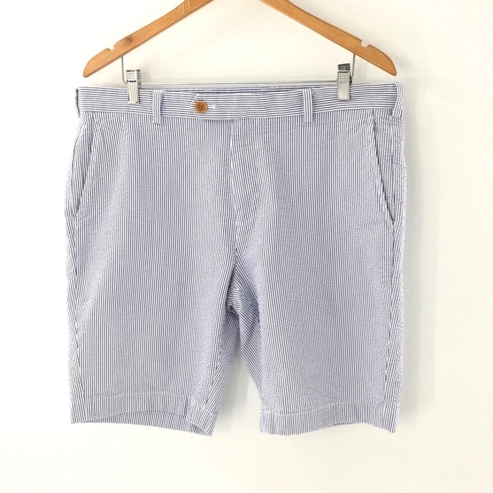 Brooks Brothers Mens Bermuda Shorts Flat Front Genuine Seersucker Blue Sz 36